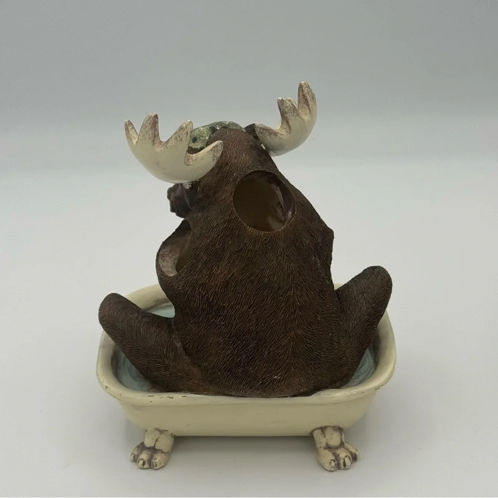 Jeffrey Severn Northern Woods Bathtub Moose Reading Bear Toothbrush Soap Lotion